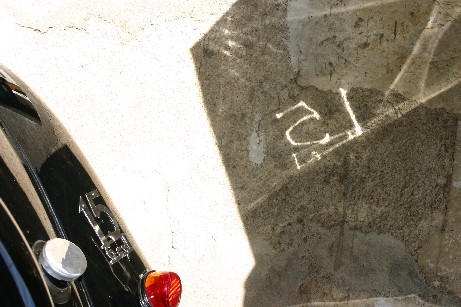 Sur le mur.jpg