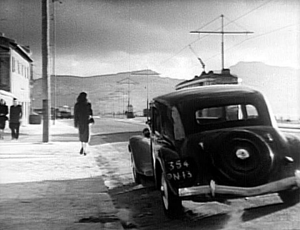 citroen15tractionaa.jpg